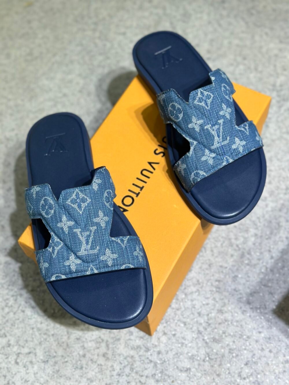 Louis Vouitton Claquettes